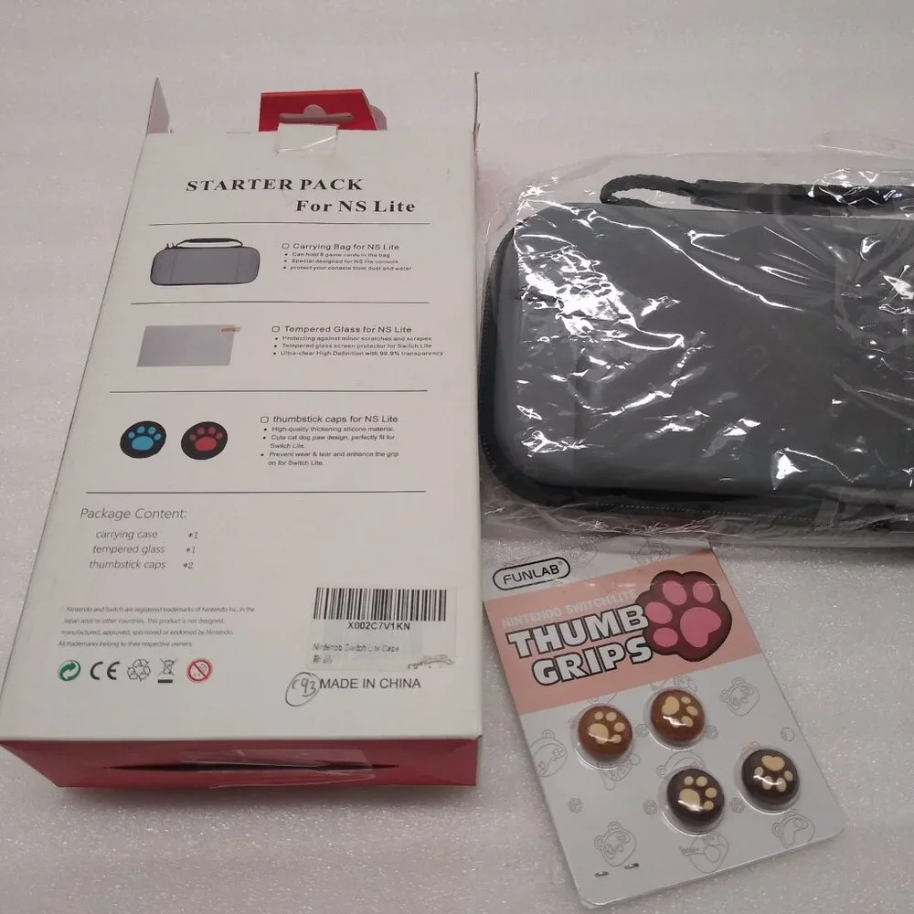 Nintendo Switch Lite Carry Case w/ FUNLAB 4 pack thumb grips Great Gift NWOT